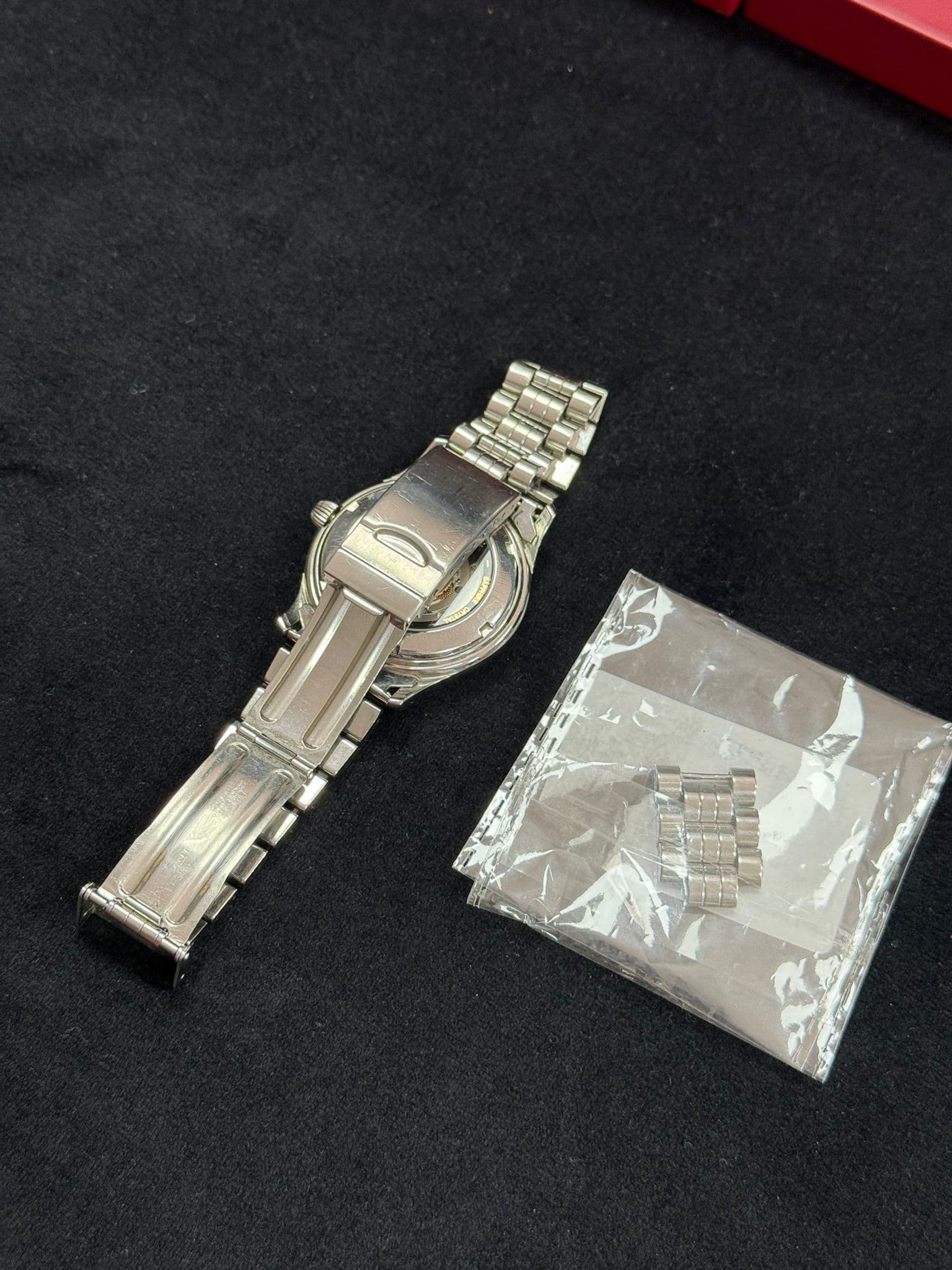 Oris Classic, 37mm, suflat cu aur 18k, Eta 2824 5